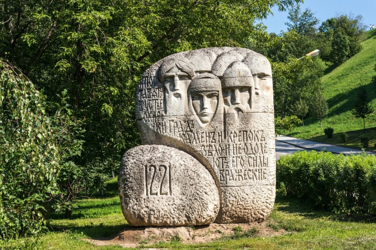 Памятный знак первые нижегородцы Нижний Новгород