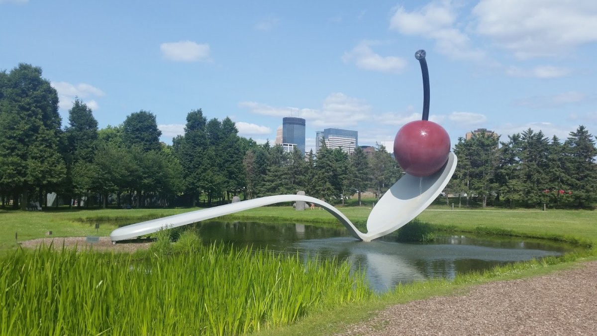 Скульптура Cherry в сад