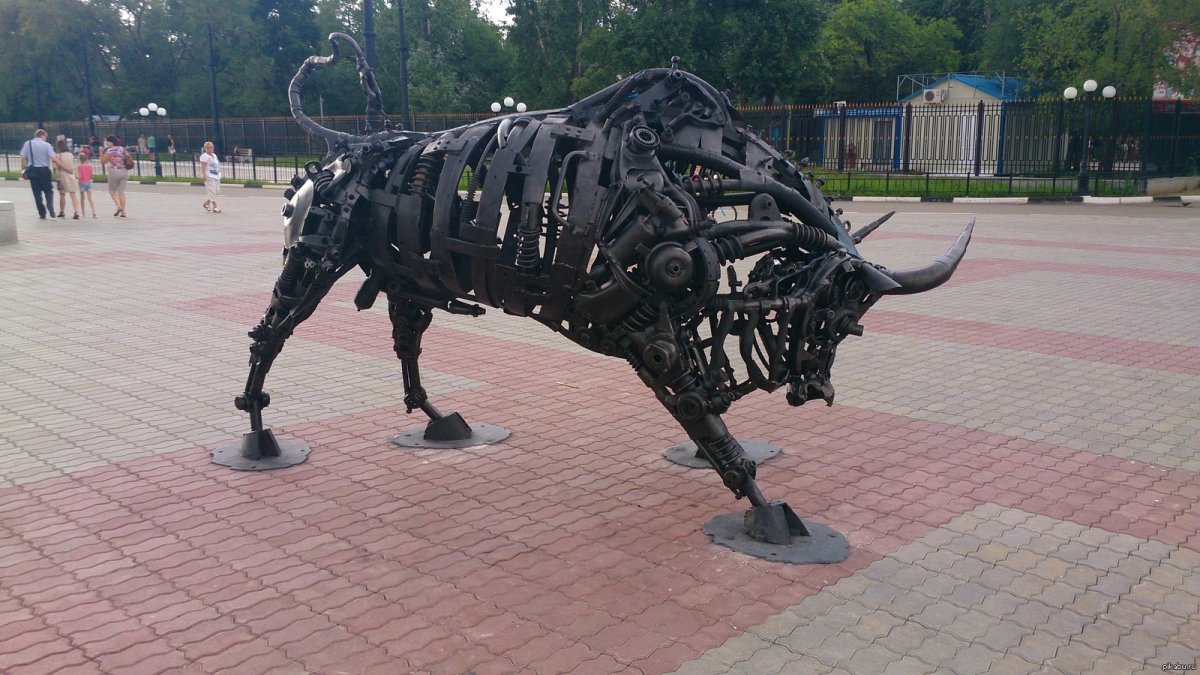 Железный бык Благовещенск