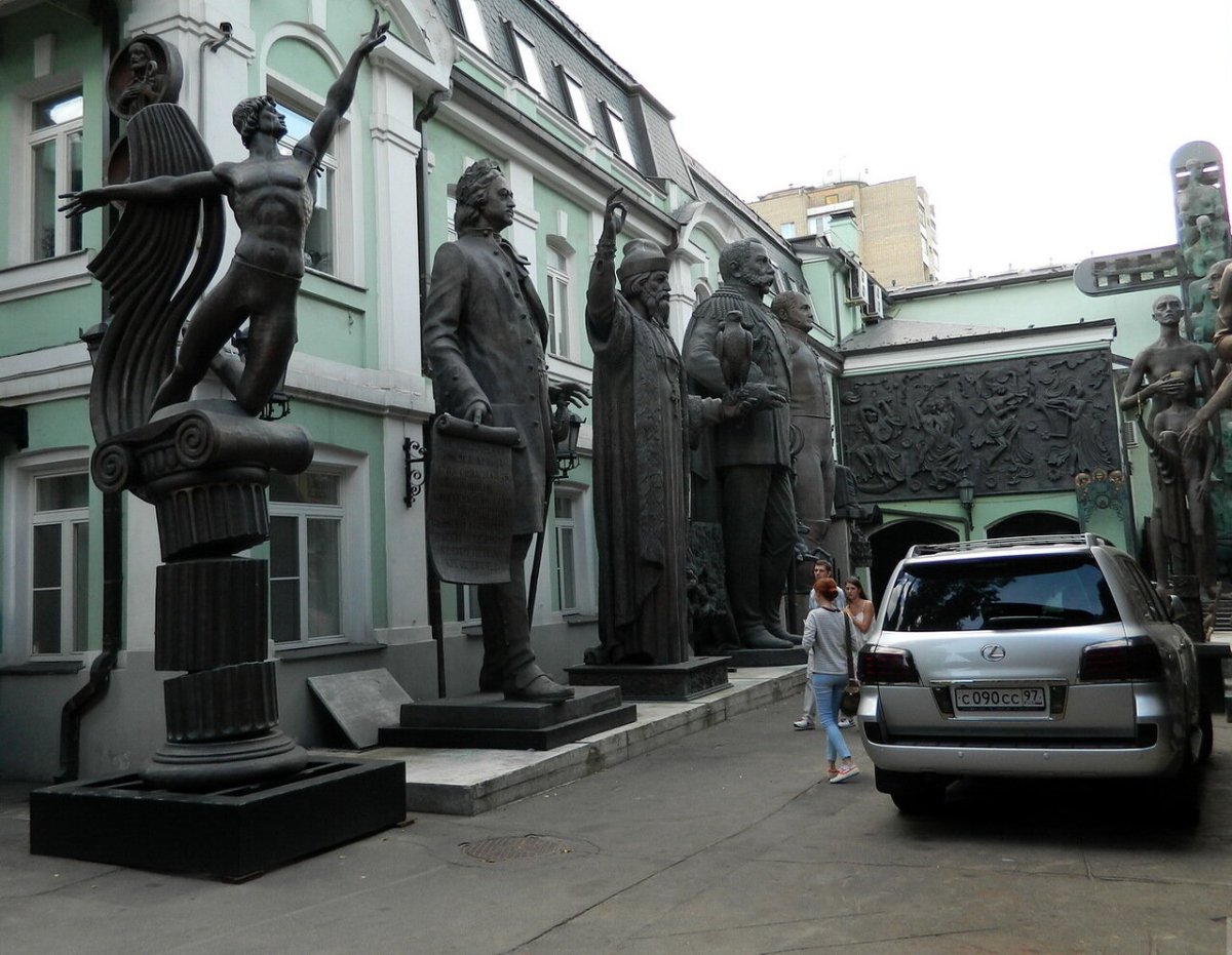 Дом музей Церетели в Москве