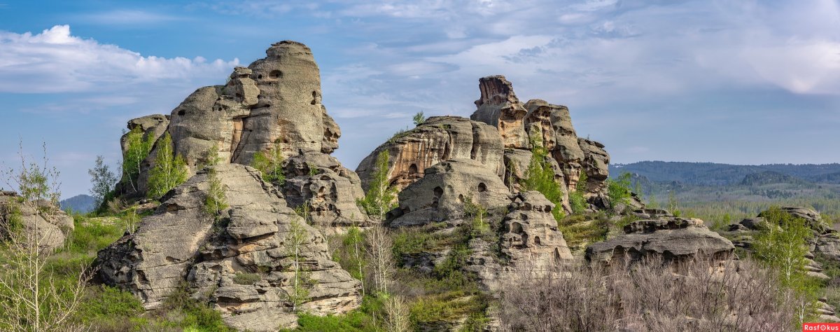 Скала останец Крым
