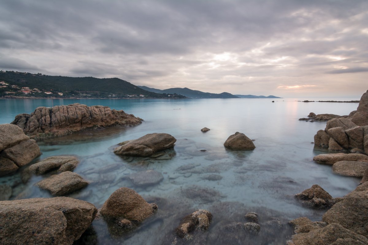 Море Лонг