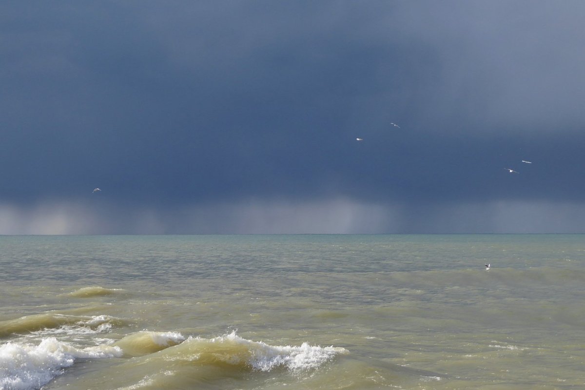 Эгейское море в дождливую погоду