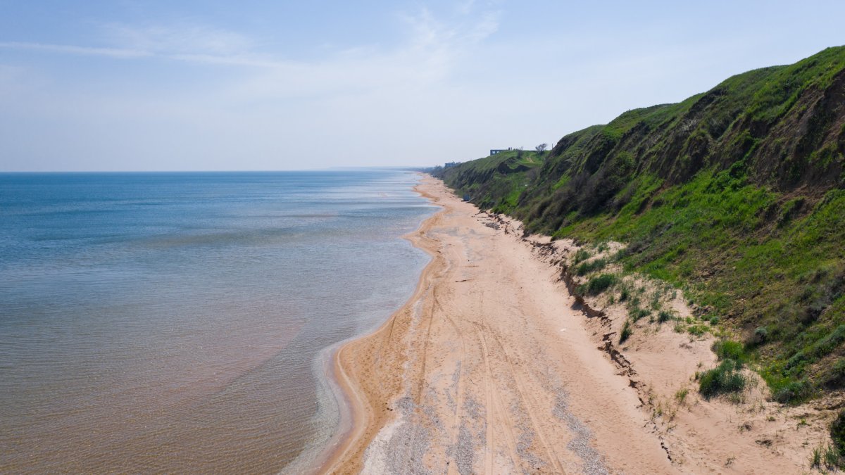 Коса впадения Азовского моря в черное море