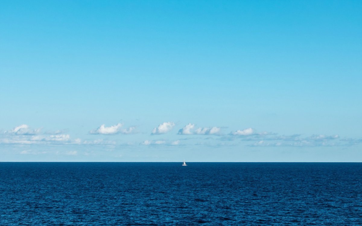 Море Горизонт чистый