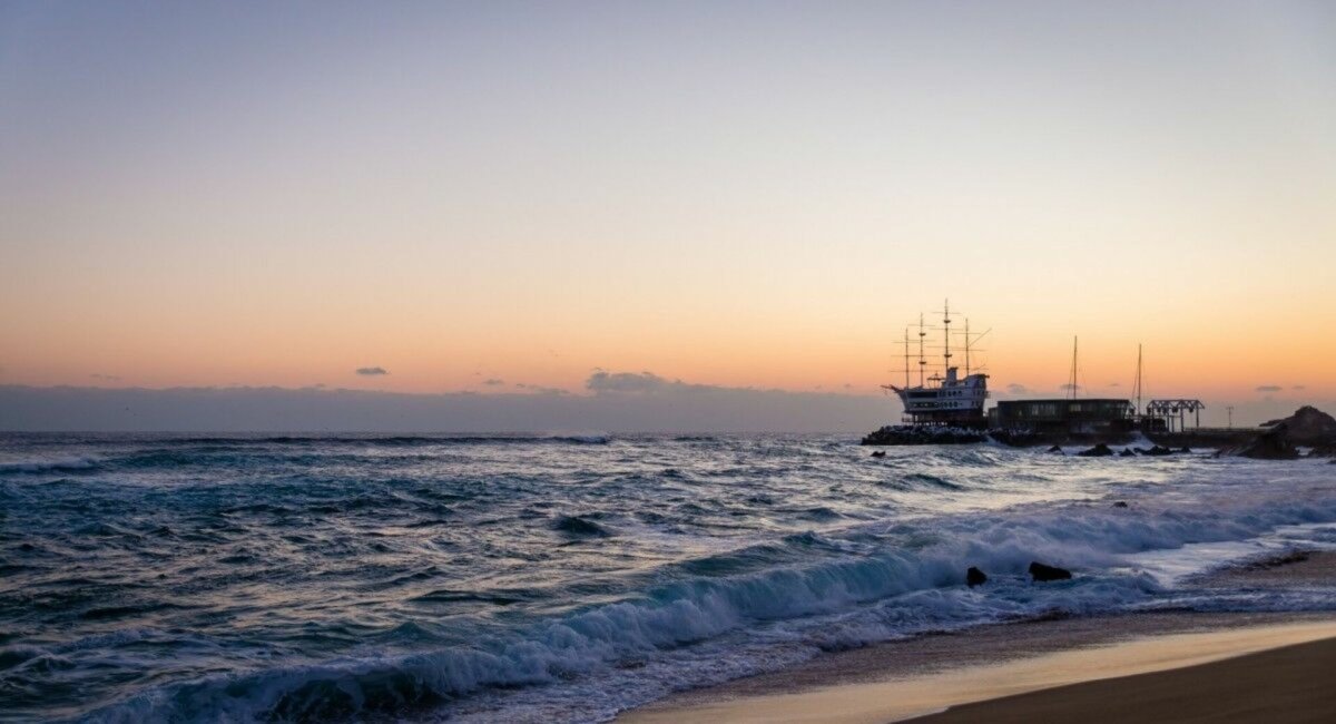 Южная Корея японское море