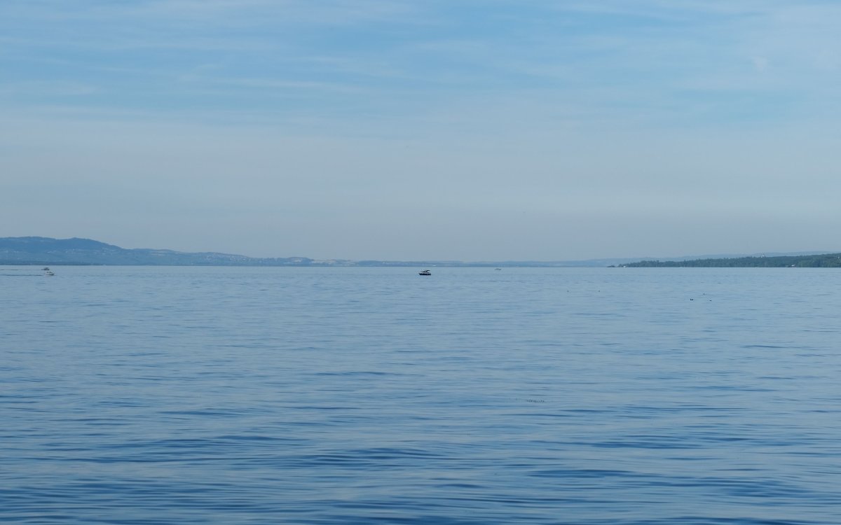 Море вода