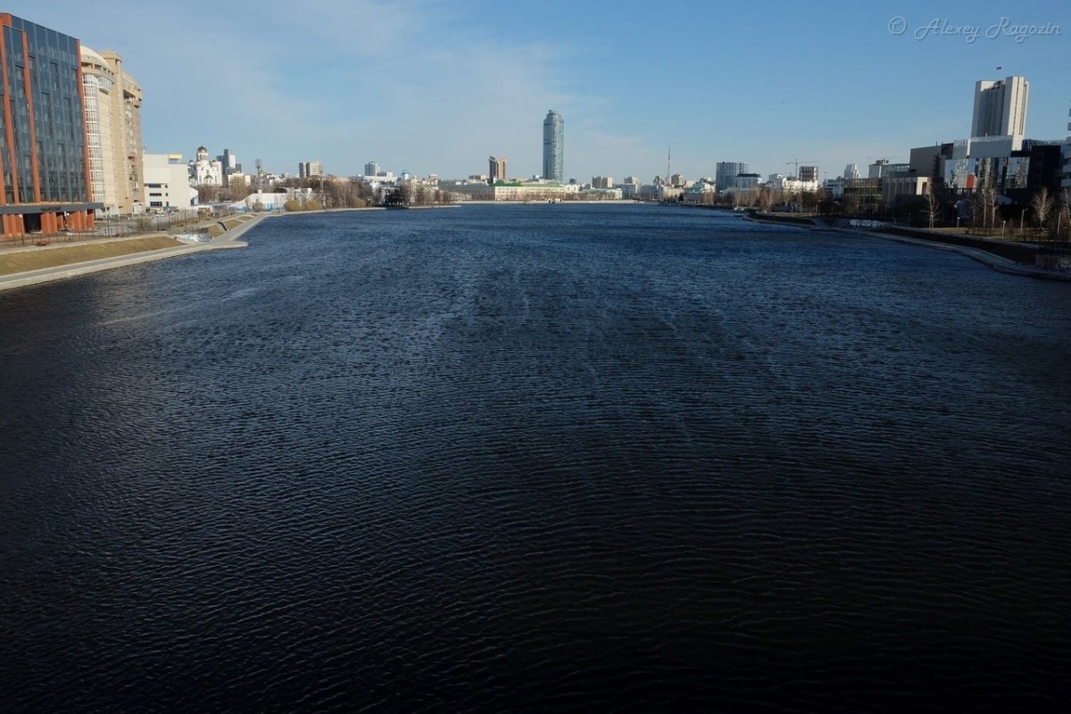 Екатеринбург море