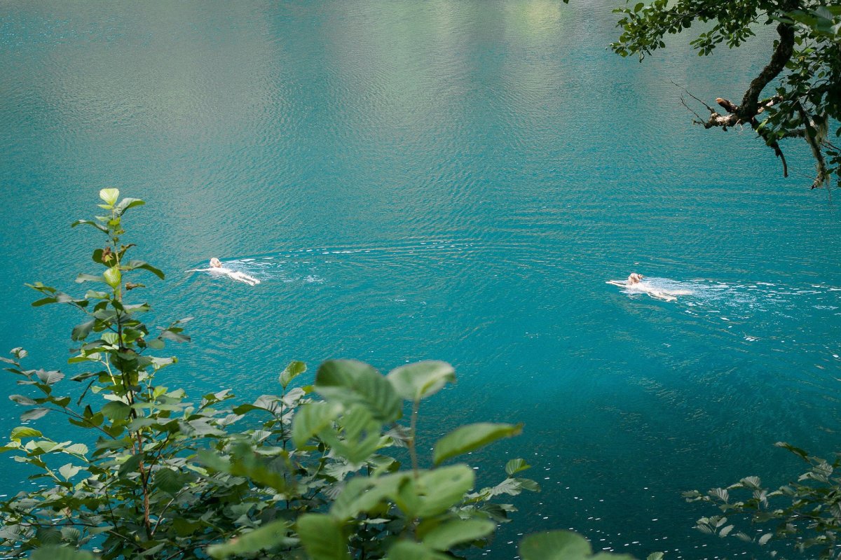 Абхазия прозрачная вода