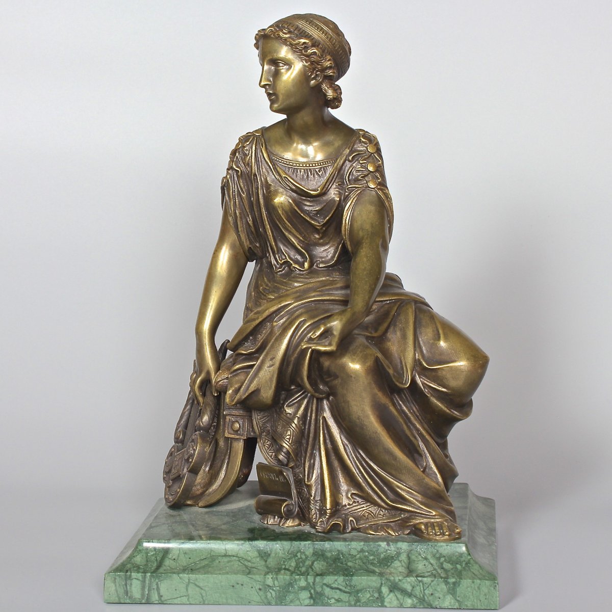 Sculptor pilet Leon