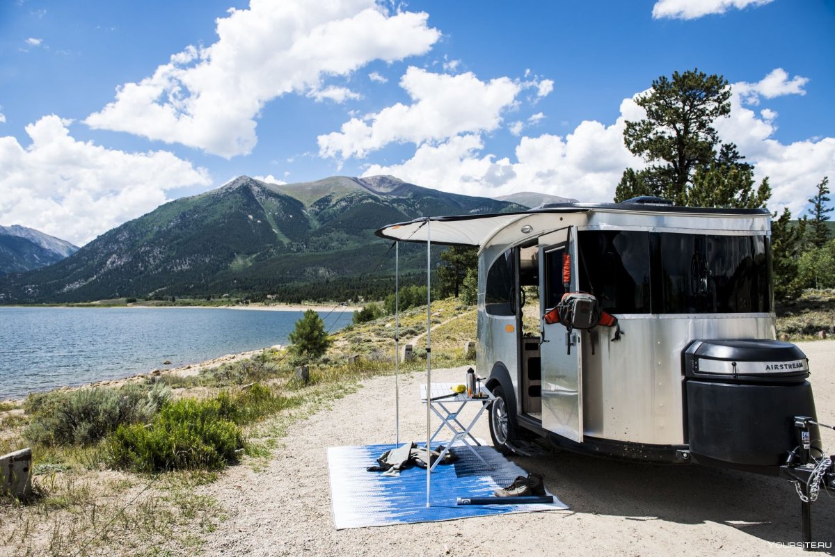 Airstream Basecamp 16