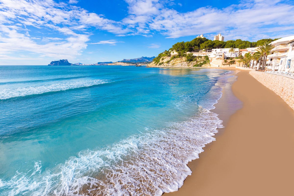 Пляж el Portet