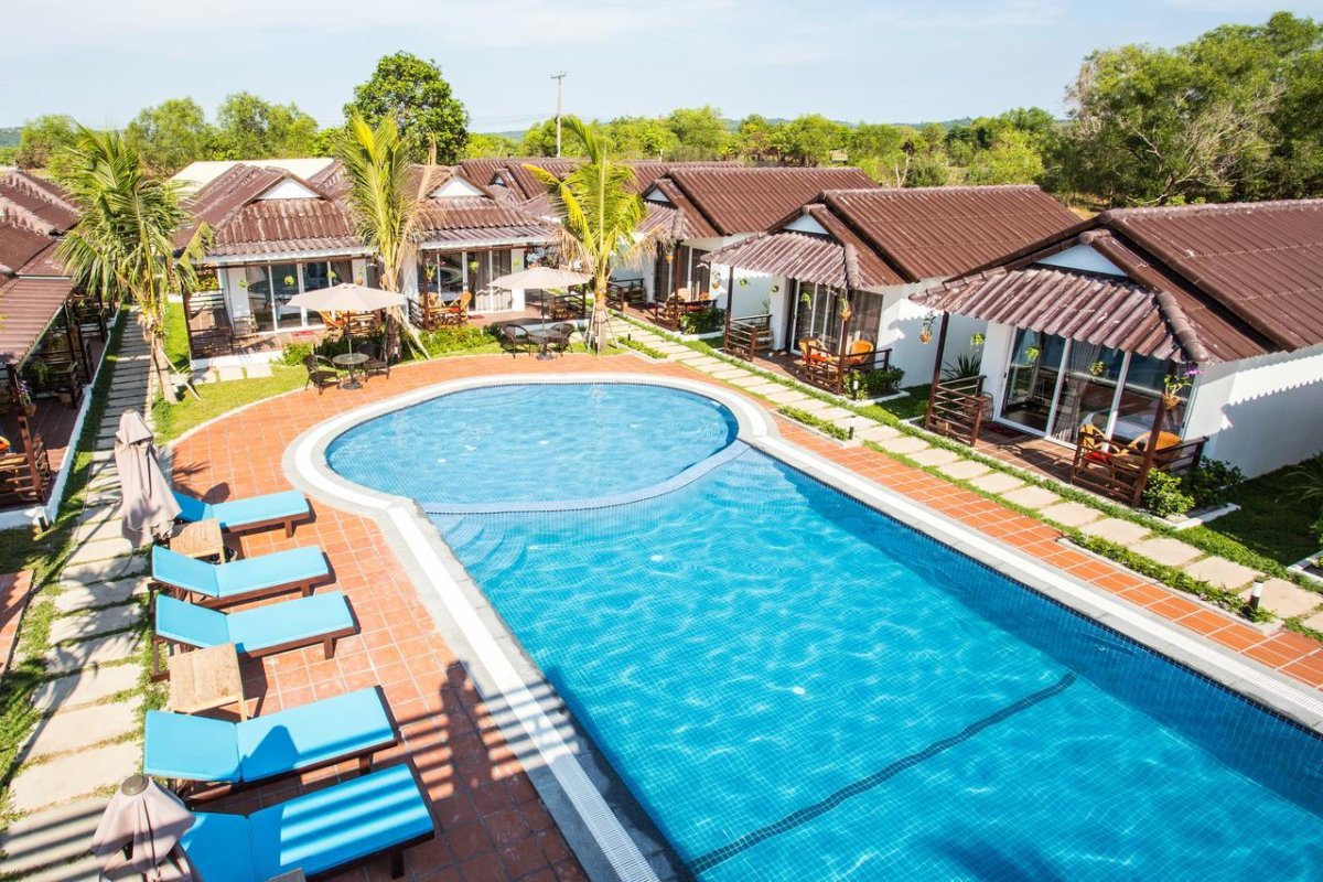 Sea Breeze Resort 3*