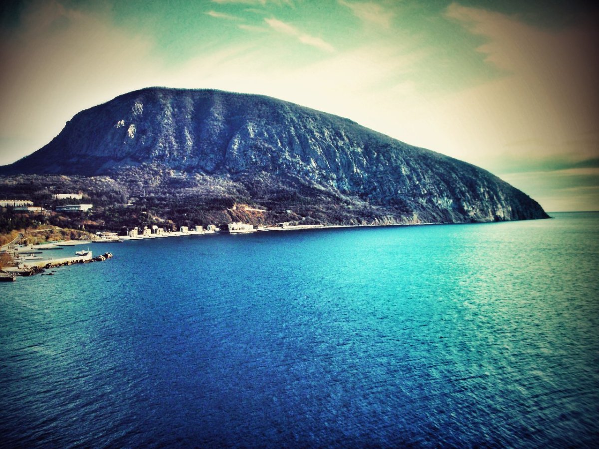 Черное море Артек