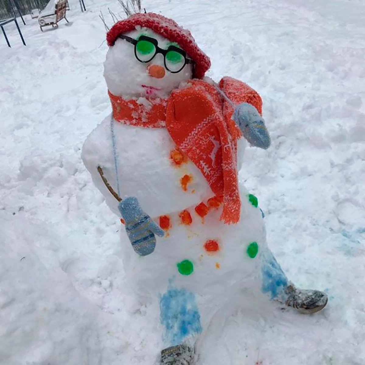 Снеговая фигура снеговика