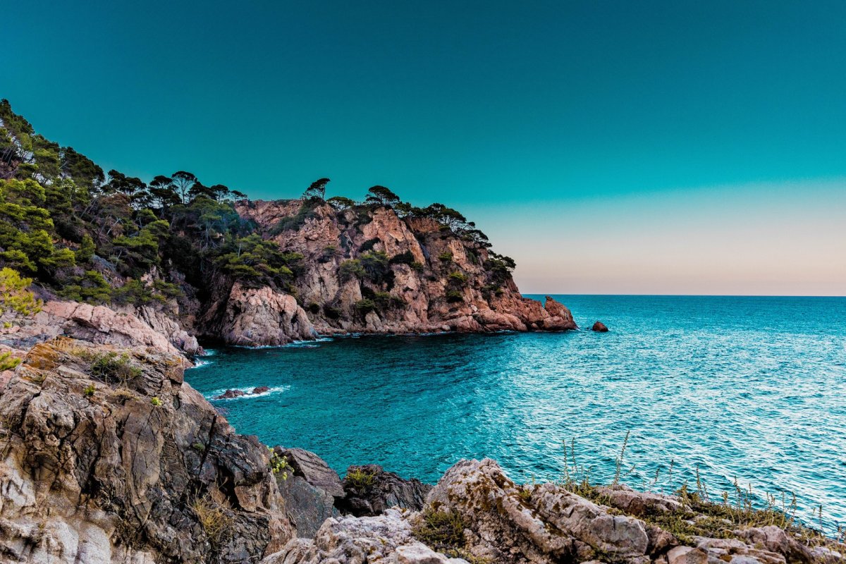 Южная Пальмира скалы море