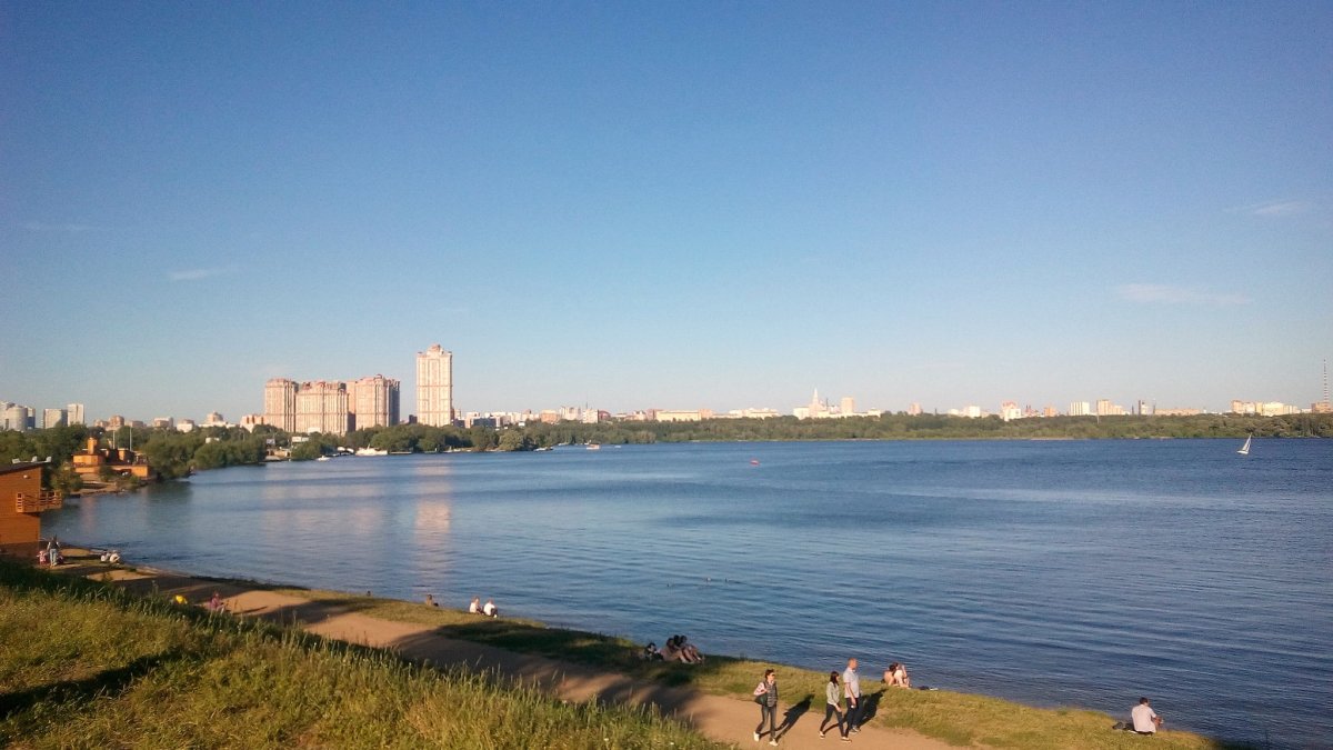 Парк Строгинская Пойма