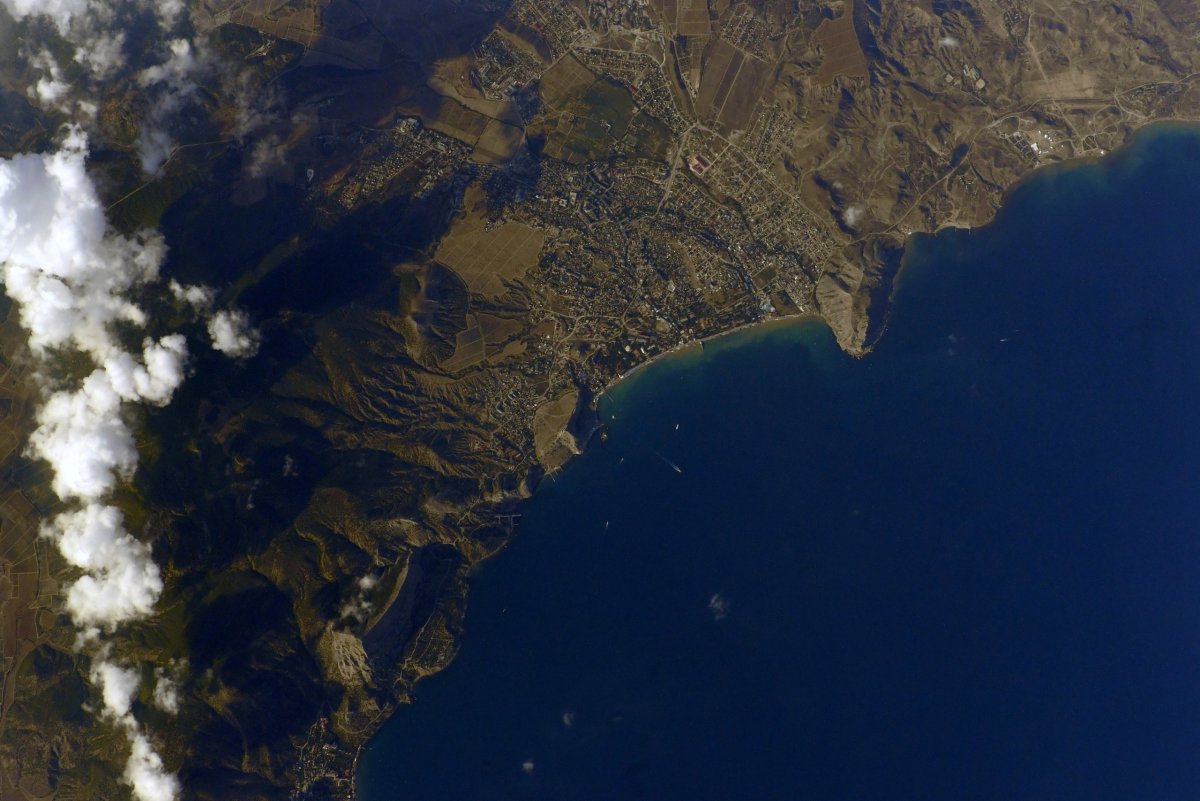 Космический снимок Крымского полуострова