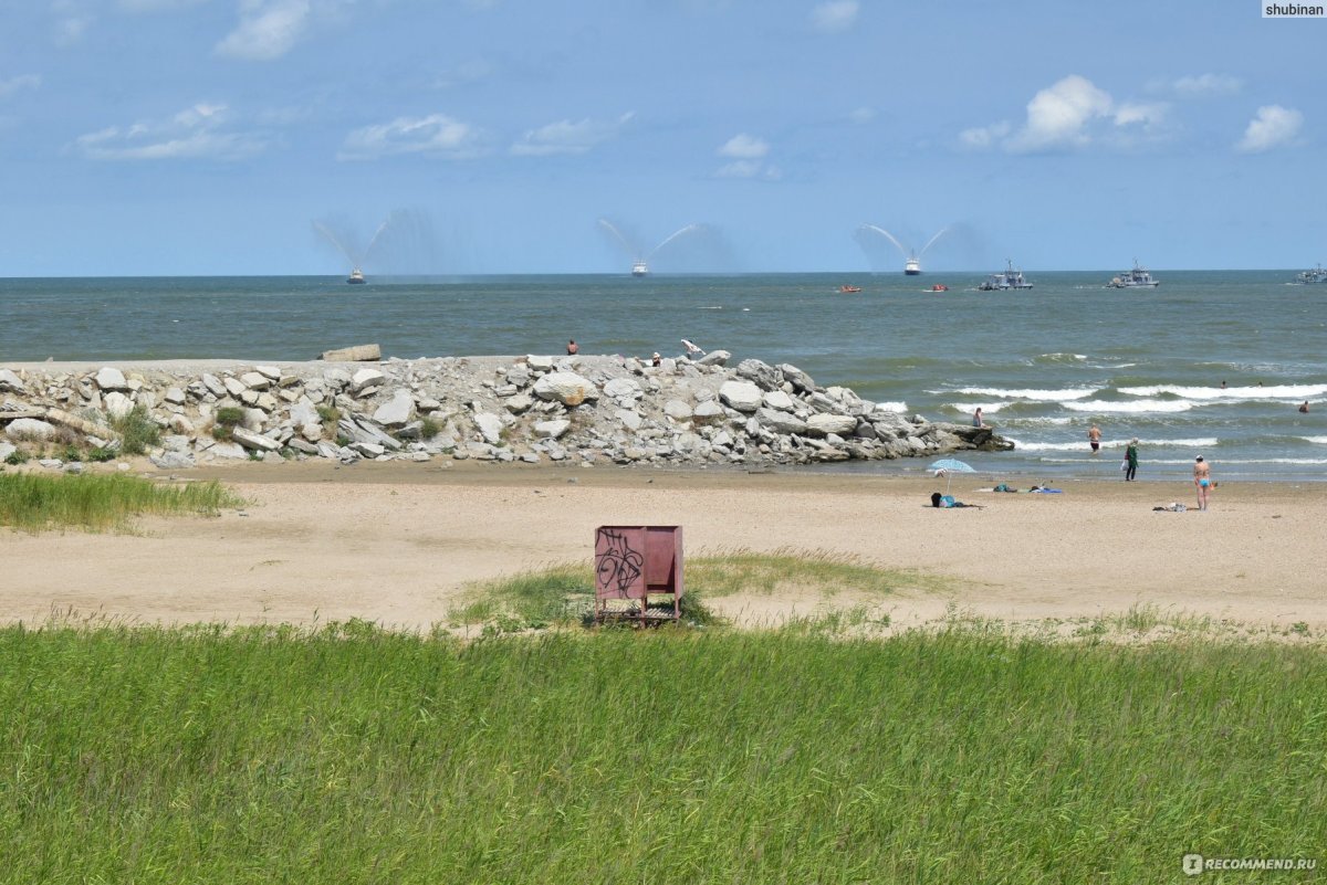 Каспийское море пляж