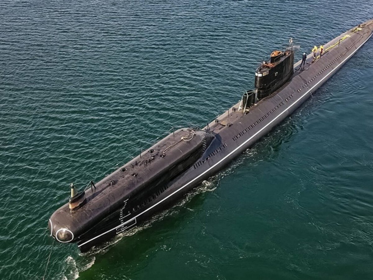 Подлодка РФ В черном море 2021