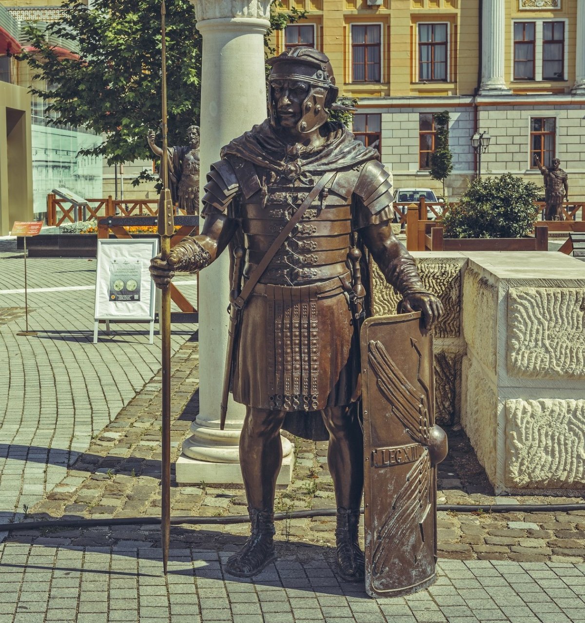 Статуи легионеров Рима