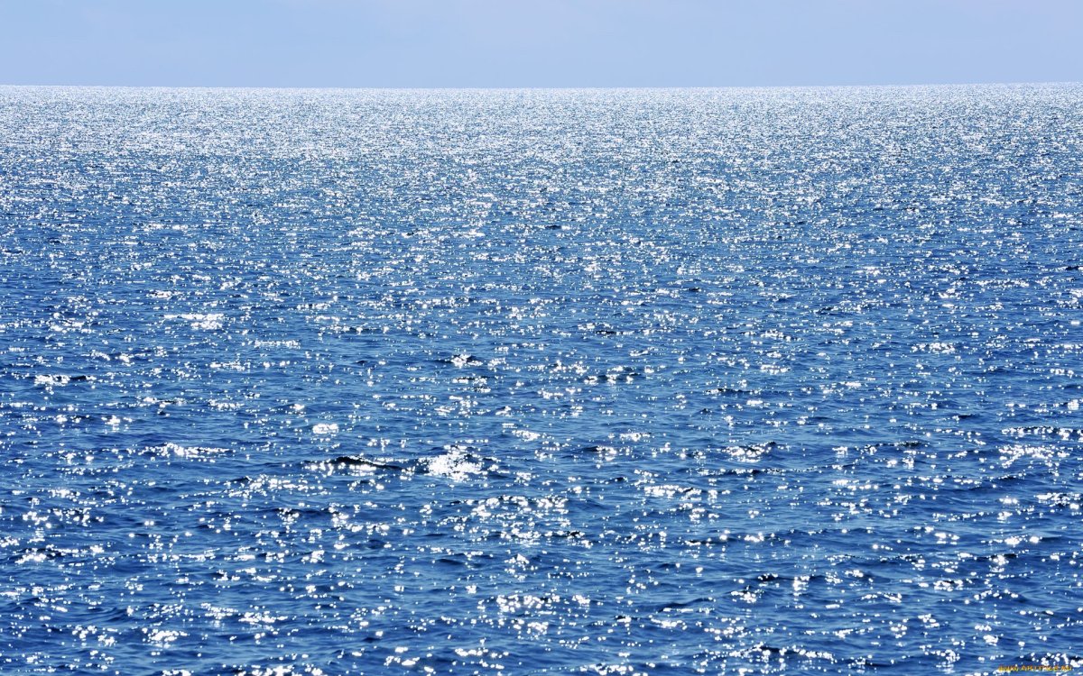 Бескрайнее море