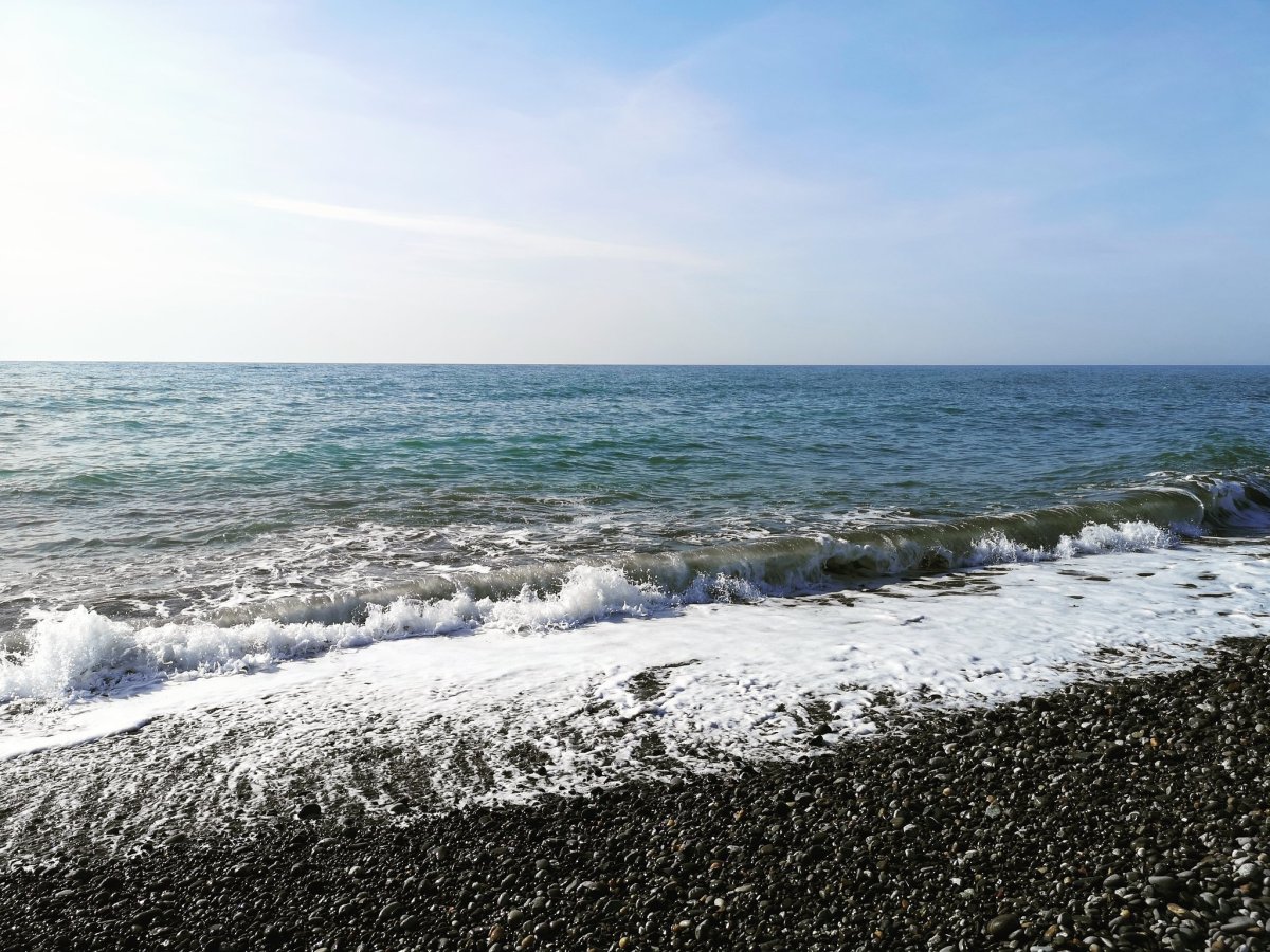 Черное море Лазаревское