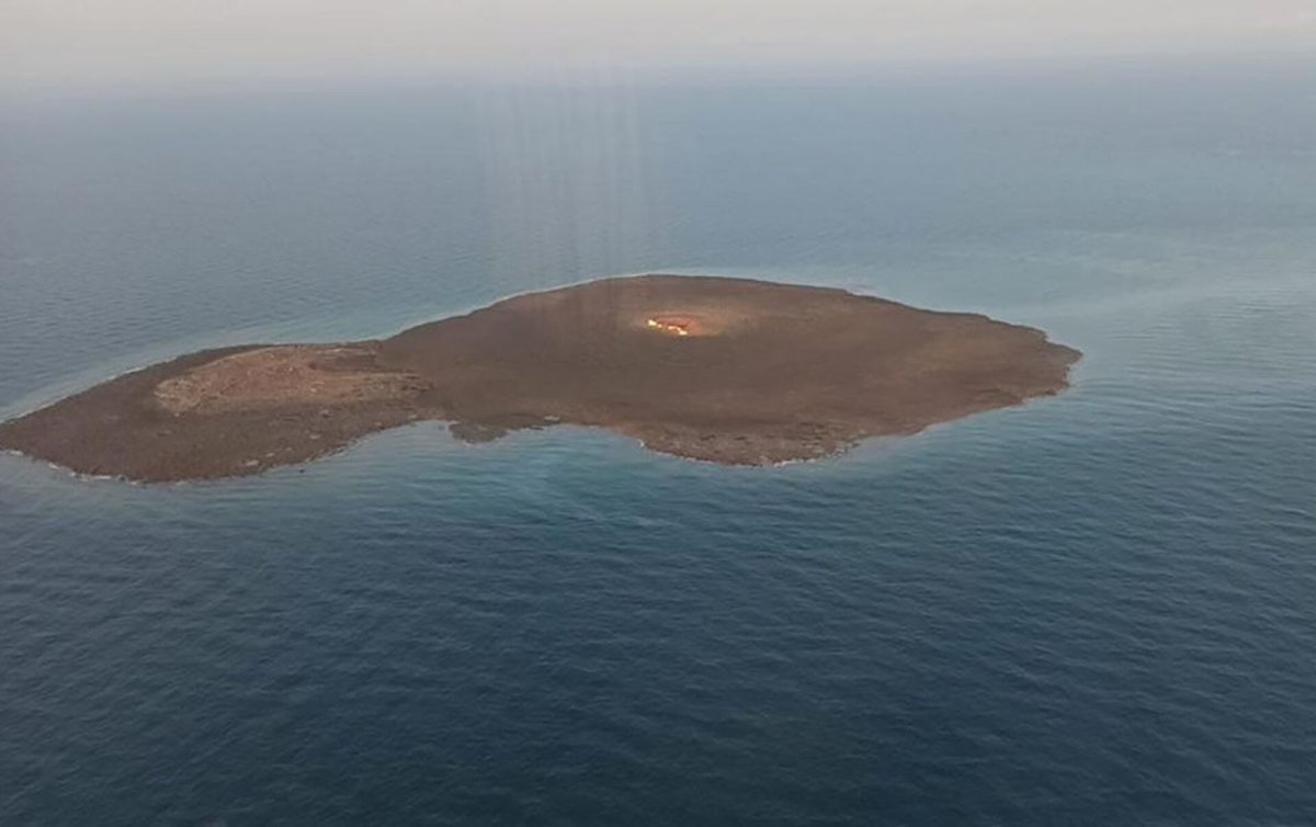 Извержение грязевого вулкана в Каспийском море