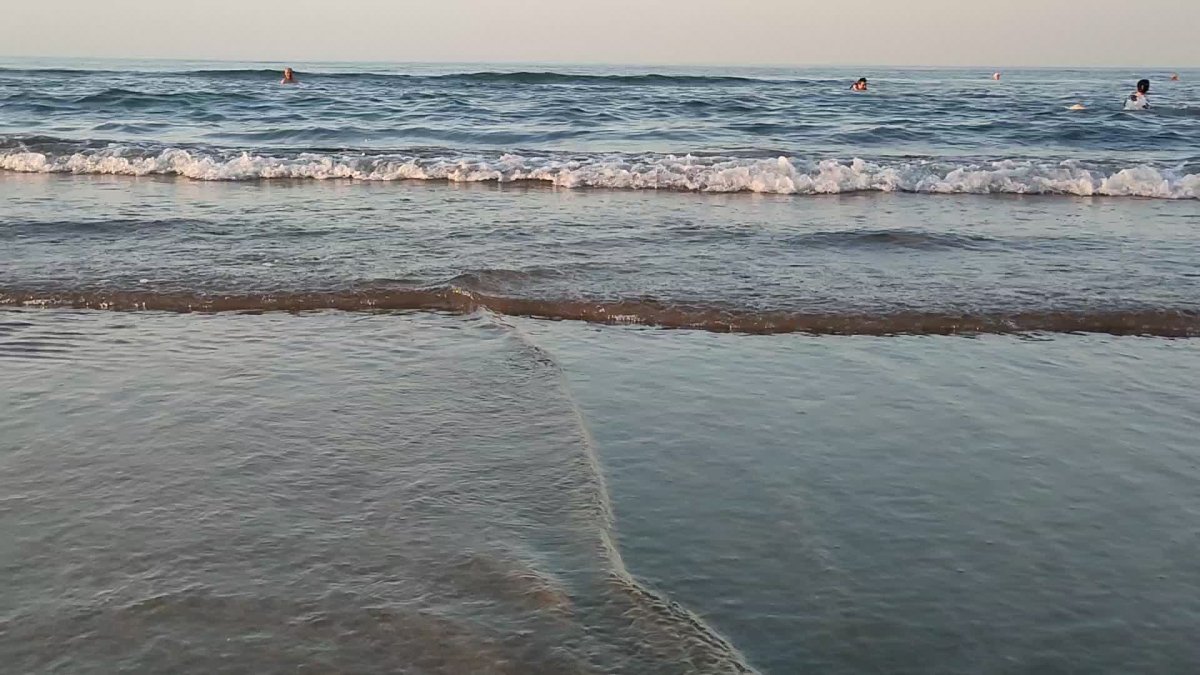Каспийское море Дербент