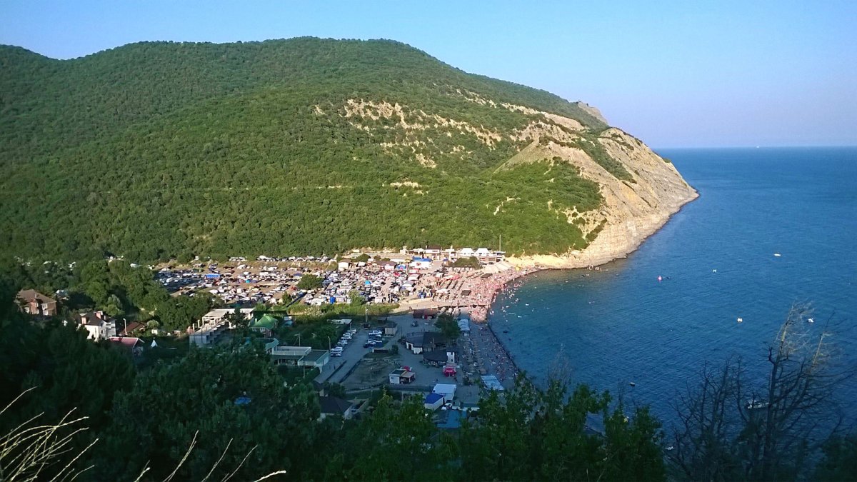 Абрау Дюрсо пляж
