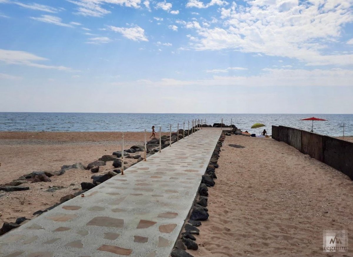 Белосарайская коса ДНР