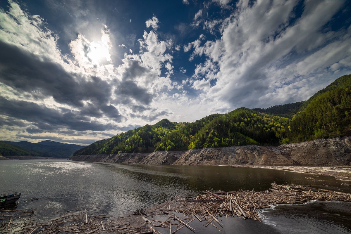 Саяно-Шушенское водохранилище