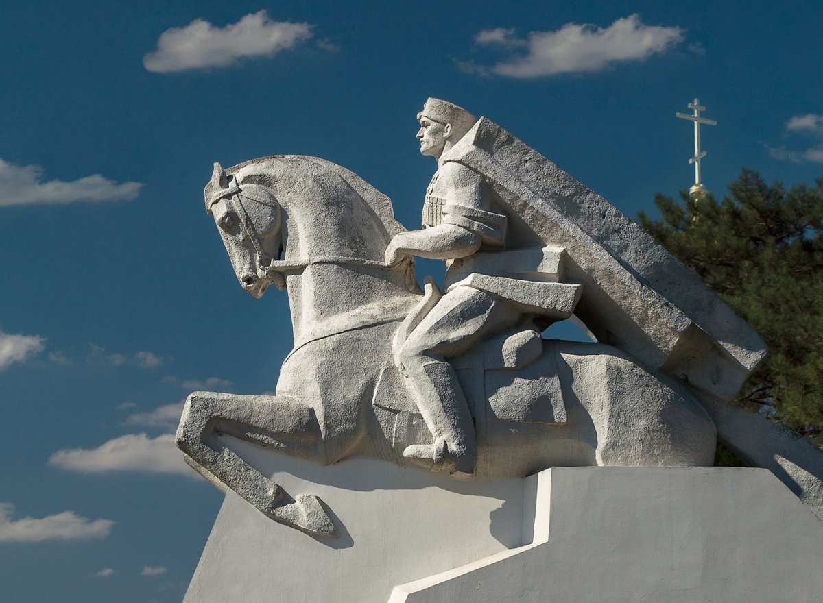 Памятник поле казачьей славы Кущевская