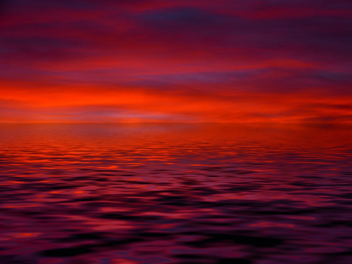 Море красного цвета