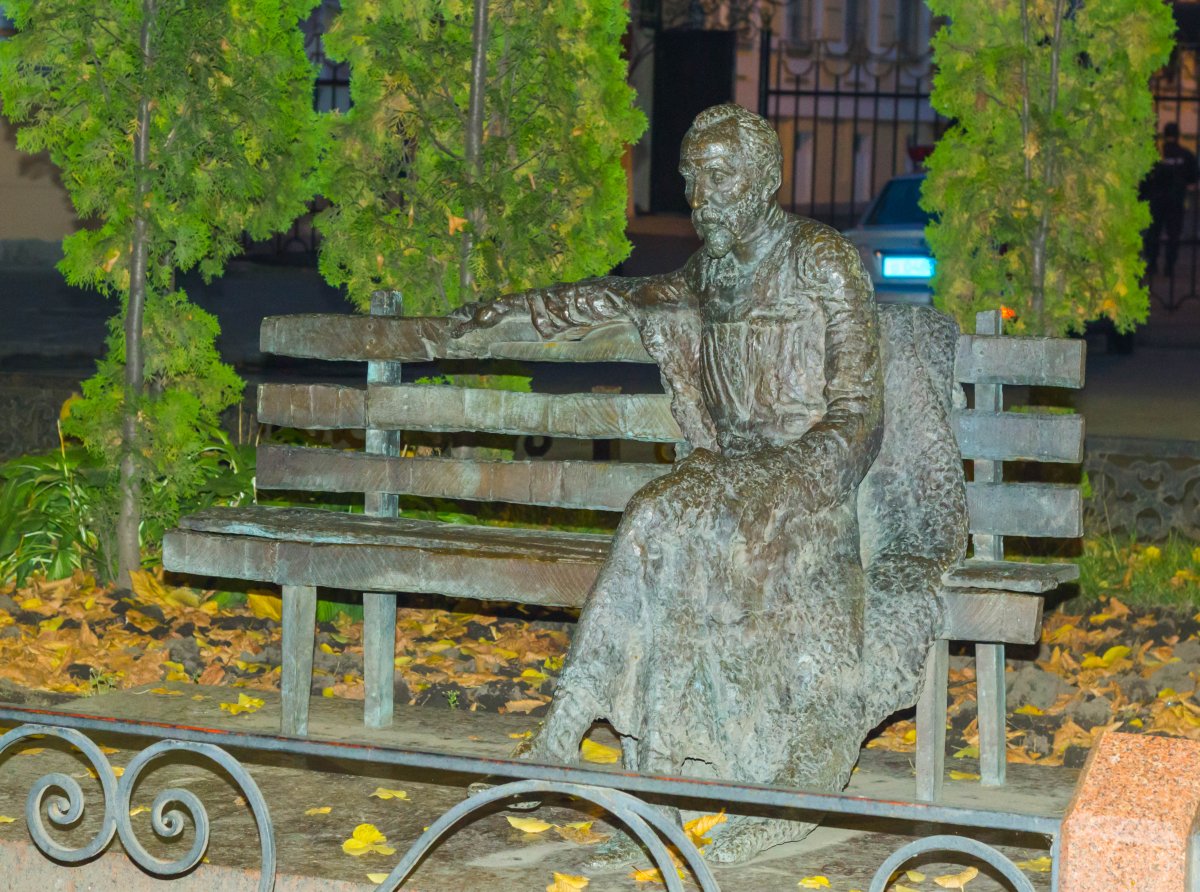 Памятник Коста Хетагурову