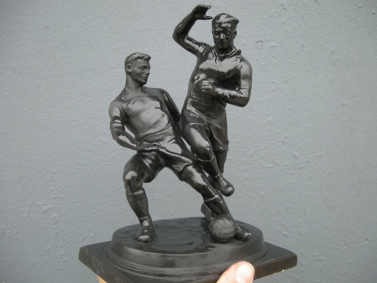Касли Chugun 1968 futbolist