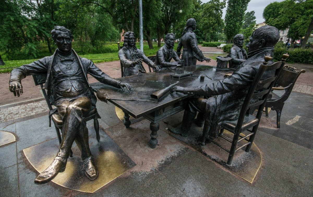 Александровский парк памятник зодчим