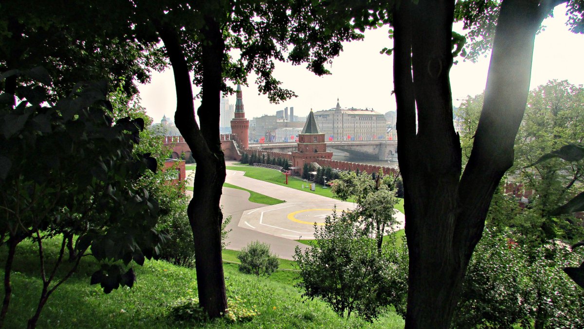 Тайницкий сад Московского Кремля