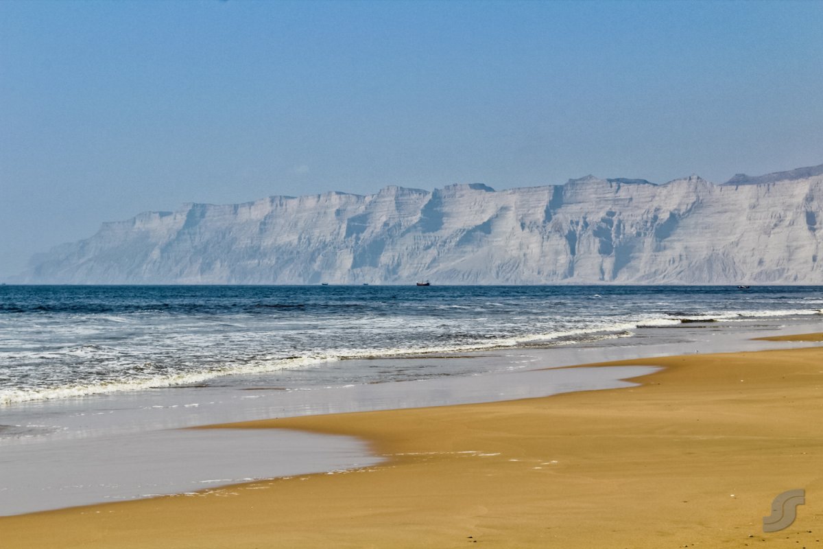 Пакистан море