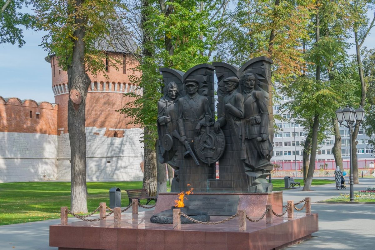 Памятник героям обороны Тулы