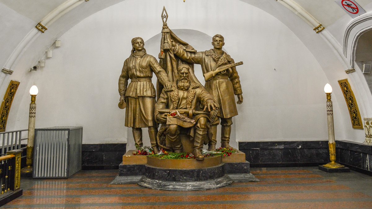 Скульптурная группа Белорусские Партизаны