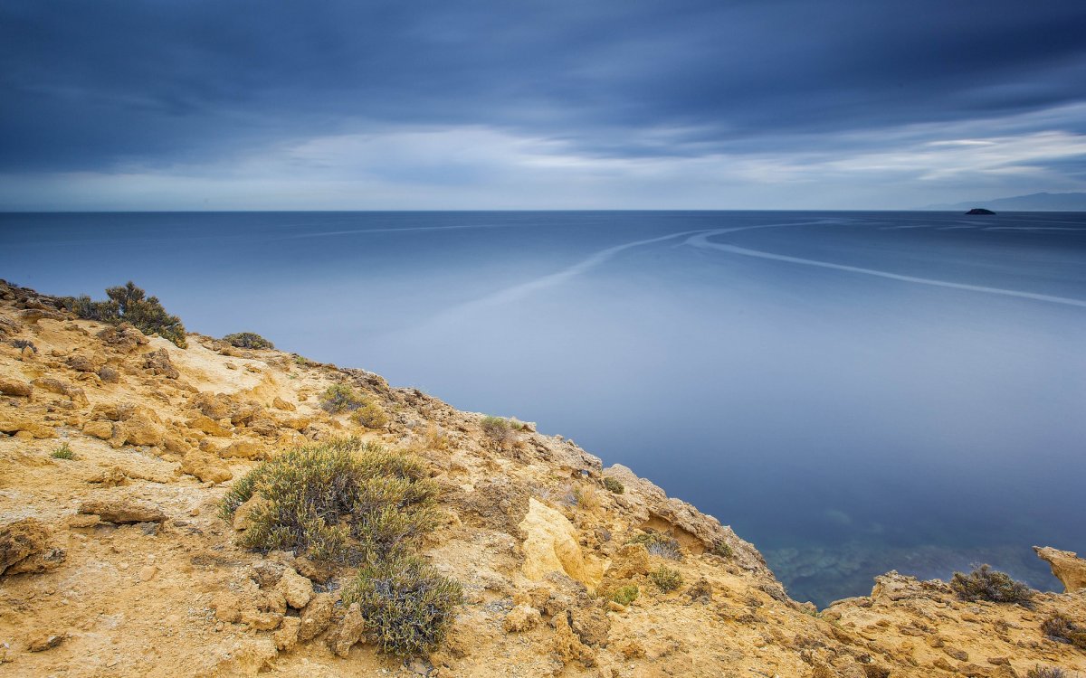 Гладкое море