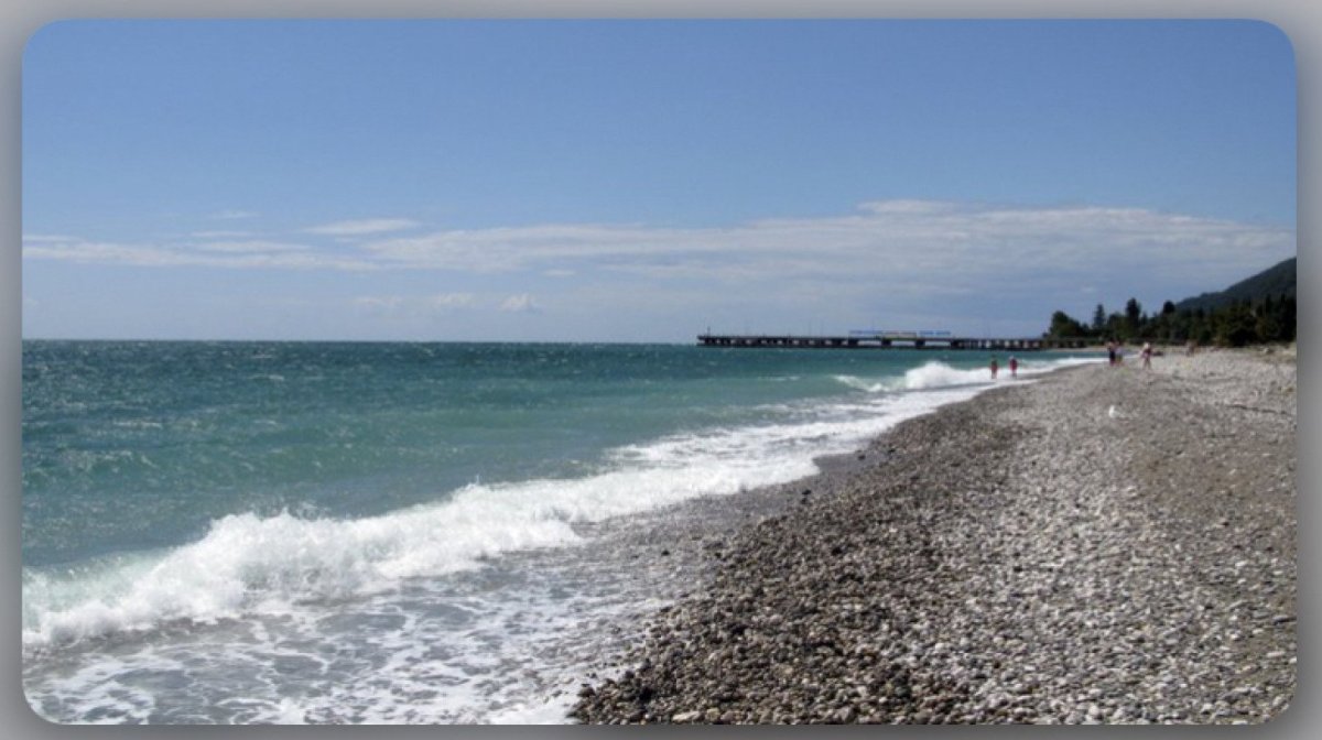 Море Гагре зимой