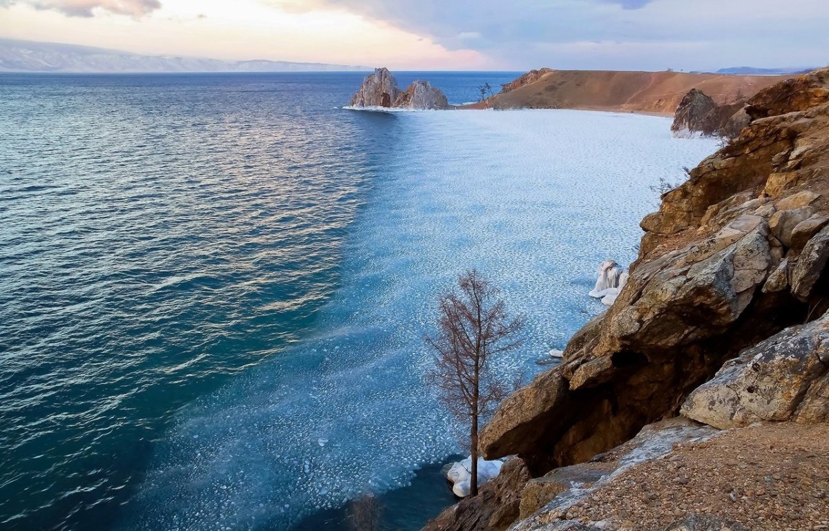 Владивосток море Шуга осень