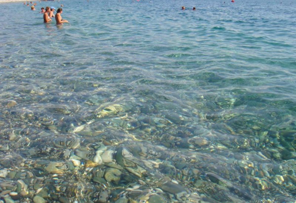 Черное море прозрачная вода