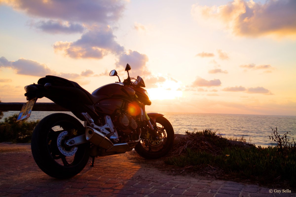 Honda cb400 закат