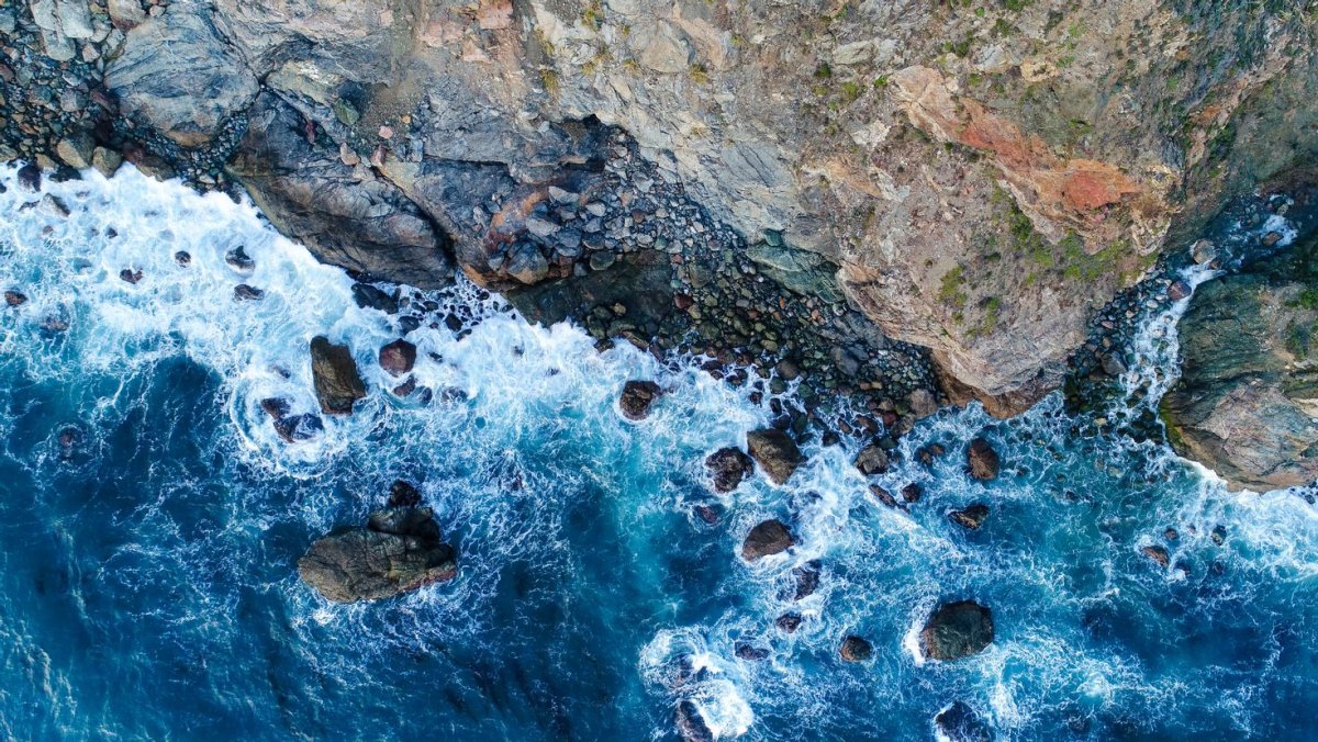 Море вид сверху