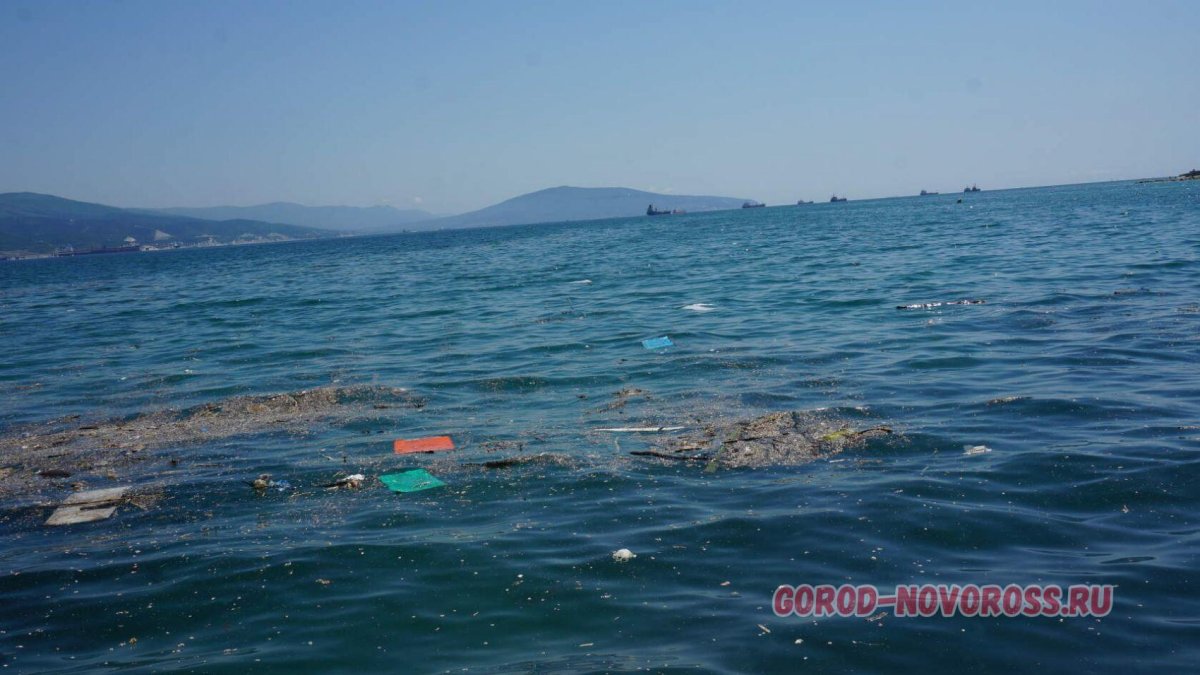 Пляж русское море Новороссийск