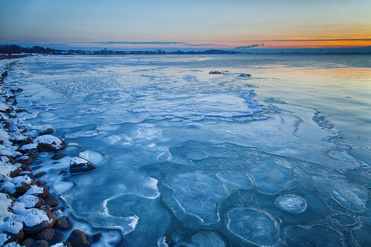 Ледяной берег