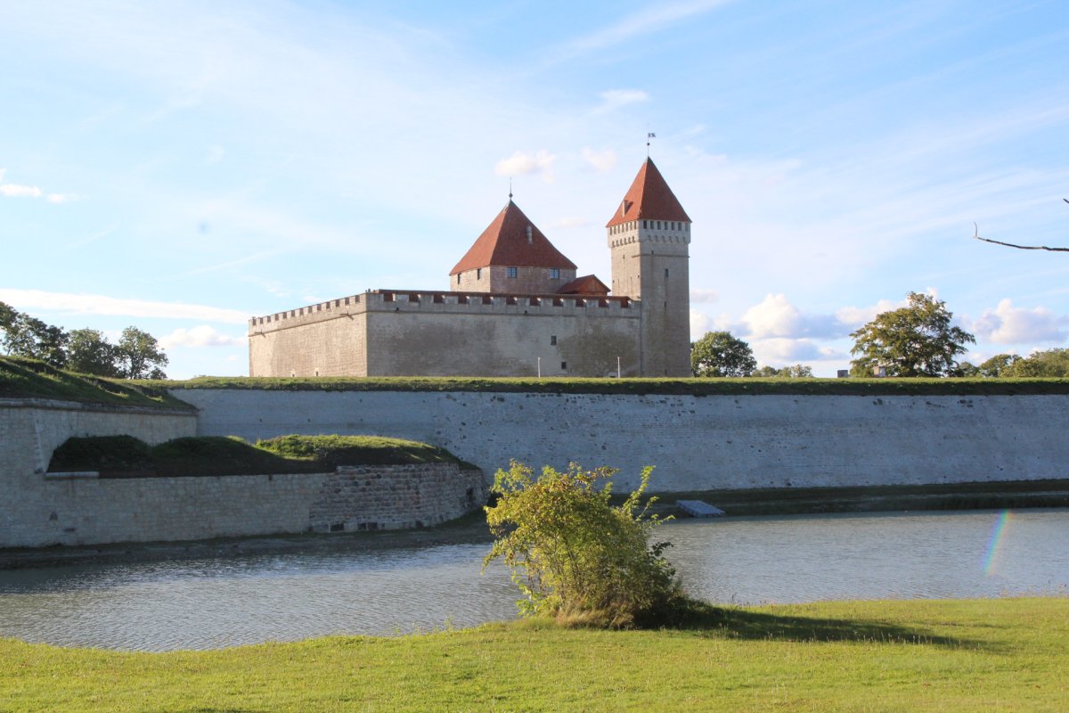 Эстония,Сааремаа. Пидула.